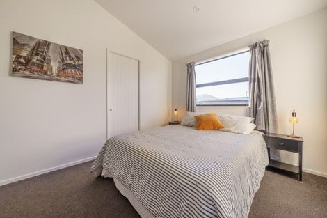 Photo of property in 9 Mcneil Crescent, Wanaka, 9305
