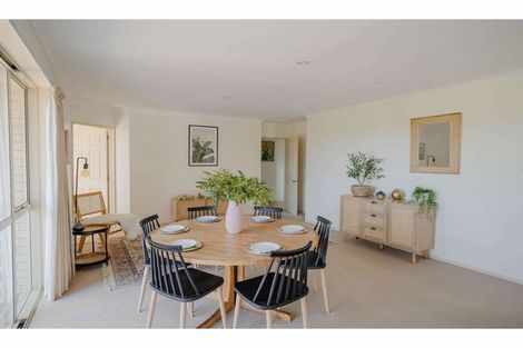 Photo of property in 2 Palm Drive, Kerikeri, 0294