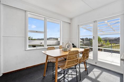 Photo of property in 17 Clotworthy Crescent, Onerahi, Whangarei, 0110