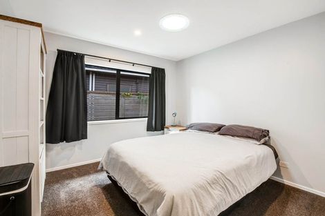 Photo of property in 57 Walton Street, Red Beach, 0932
