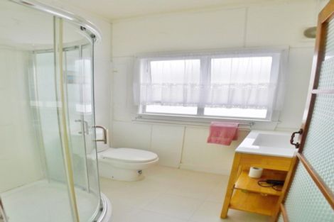 Photo of property in 1/43 Rimu Street, New Lynn, Auckland, 0600