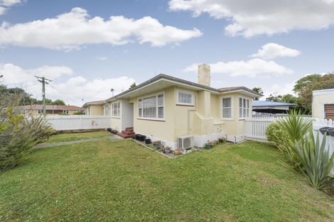 Photo of property in 341 Botanical Road, West End, Palmerston North, 4412