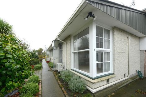 Photo of property in 3/225 Edgeware Road, Edgeware, Christchurch, 8013