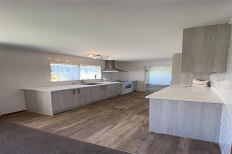 Photo of property in 2/1 Lyren Place, Half Moon Bay, Auckland, 2012