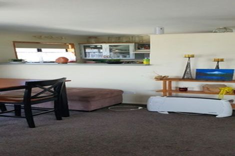 Photo of property in 1/300 Saint Aubyn Street, New Plymouth, 4310