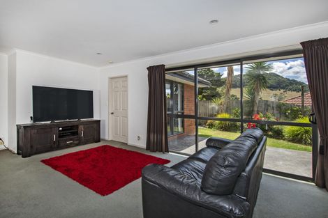 Photo of property in 6 Mcainch Place, Te Kamo, Whangarei, 0112