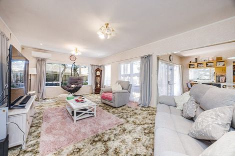 Photo of property in 2/144 Kolmar Road, Papatoetoe, Auckland, 2025