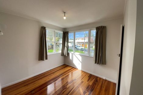 Photo of property in 29 Chorley Avenue, Massey, Auckland, 0614