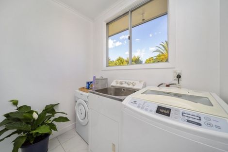 Photo of property in 6 Falstaff Street, Stratford, 4332