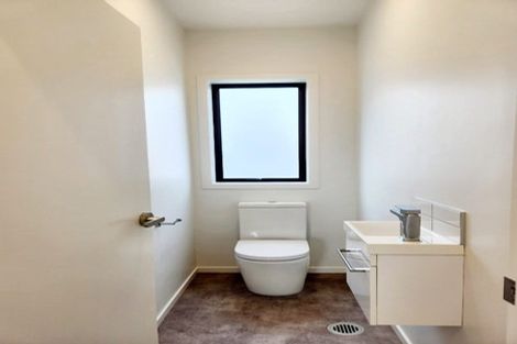 Photo of property in 7/28 Westgate Drive, Westgate, Auckland, 0614