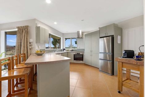 Photo of property in 34 Kiwi Avenue, Waikuku Beach, 7473