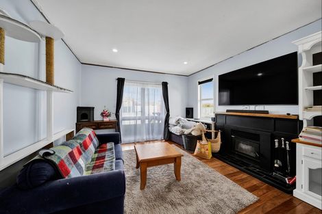 Photo of property in 7 Broadway, Stratford, 4332