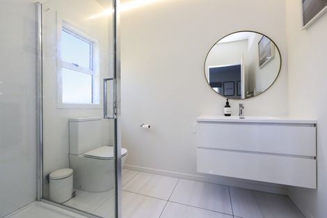 Photo of property in 27a Warwick Crescent, Taradale, Napier, 4112