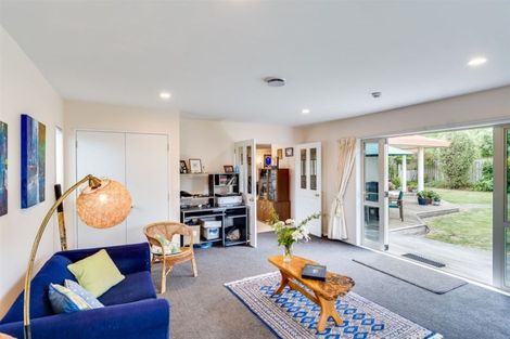 Photo of property in 44 Pukekura Place, Taradale, Napier, 4112