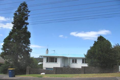 Photo of property in 79 Verbena Road, Birkdale, Auckland, 0626