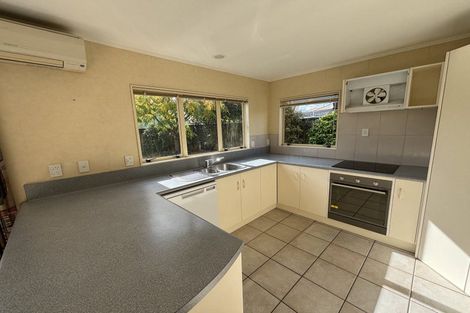 Photo of property in 21 Madison Avenue, Milson, Palmerston North, 4414