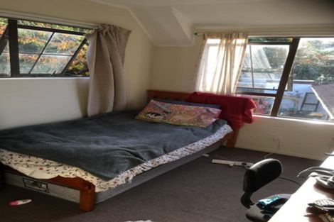 Photo of property in 8a Duggan Place, Johnsonville, Wellington, 6037