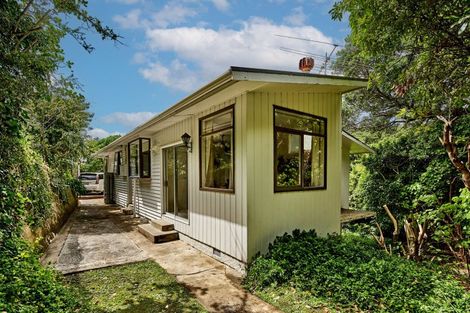 Photo of property in 52 Dominion Park Street, Johnsonville, Wellington, 6037