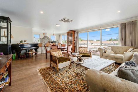 Photo of property in 13 Macville Road, Mount Maunganui, 3116