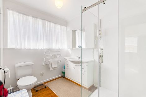 Photo of property in 768 South Titirangi Road, Titirangi, Auckland, 0604