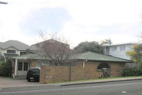 Photo of property in 227 Ngatai Road, Otumoetai, Tauranga, 3110