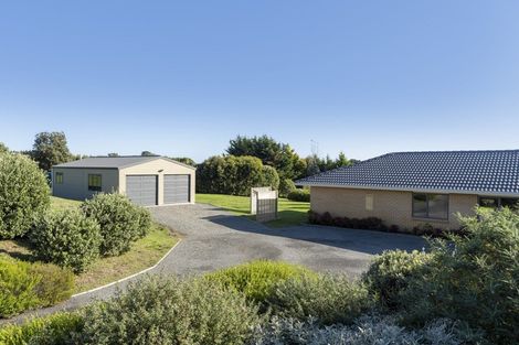 Photo of property in 12 Waitaheke Road, Te Horo, Otaki, 5581