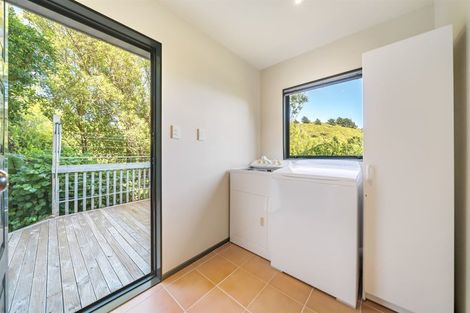 Photo of property in 36a Molyneux Close, Whitby, Porirua, 5024
