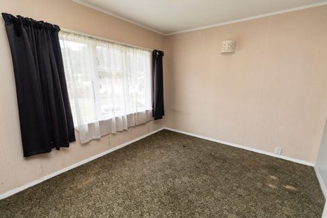 Photo of property in 11 Eldon Grove, Taita, Lower Hutt, 5019