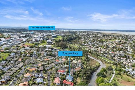 Photo of property in 7 Jubaea Place, Henderson, Auckland, 0610