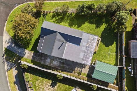 Photo of property in 19 Tuahu Place, Waitara, 4320