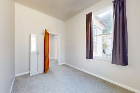 Photo of property in 122 Tinakori Road, Thorndon, Wellington, 6011