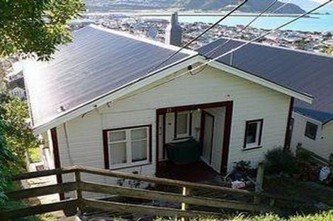 Photo of property in 10 Buckingham Street, Melrose, Wellington, 6023