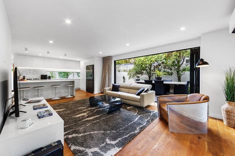 Photo of property in 65b Rugby Street, Merivale, Christchurch, 8014