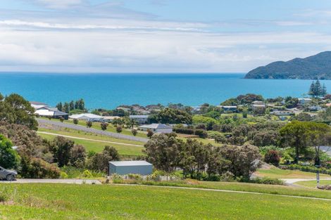 Photo of property in 6 Frazer Place, Coopers Beach, 0420