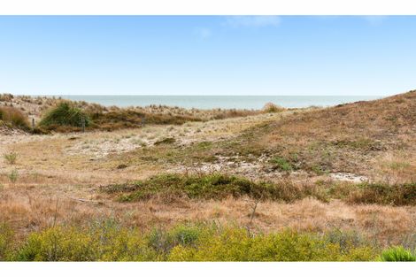 Photo of property in 1340 Papamoa Beach Road, Papamoa Beach, Papamoa, 3118