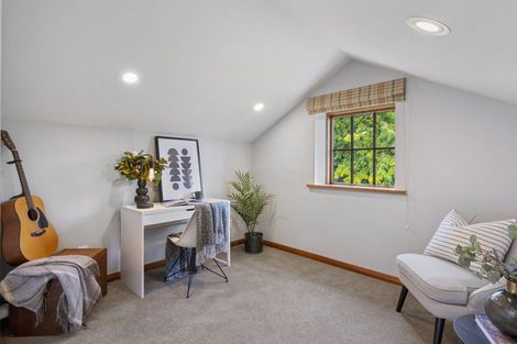 Photo of property in 86 Saint Martins Road, Saint Martins, Christchurch, 8022