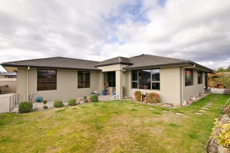 Photo of property in 15 Larch Crescent, Alexandra, 9320
