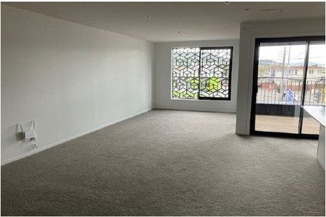 Photo of property in 203/2u Onepu Road, Kilbirnie, Wellington, 6022