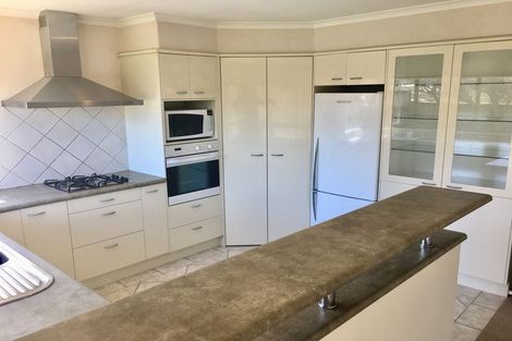 Photo of property in 31 Heyington Way, East Tamaki Heights, Auckland, 2016