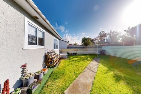 Photo of property in 36 Cornfoot Street, Castlecliff, Whanganui, 4501