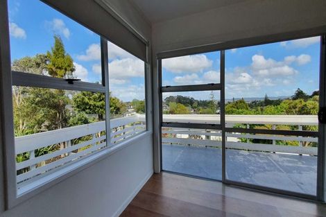 Photo of property in 40 Clyma Place, Massey, Auckland, 0614