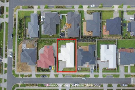 Photo of property in 5 Awa Avenue, Helensville, 0800