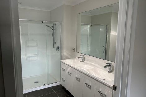 Photo of property in 8 Skylark Road, Hobsonville, Auckland, 0616