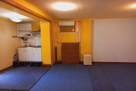 Photo of property in 9 Seaview Terrace, Northland, Wellington, 6012