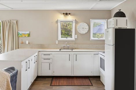 Photo of property in 44 Hunter Crescent, Wanaka, 9305