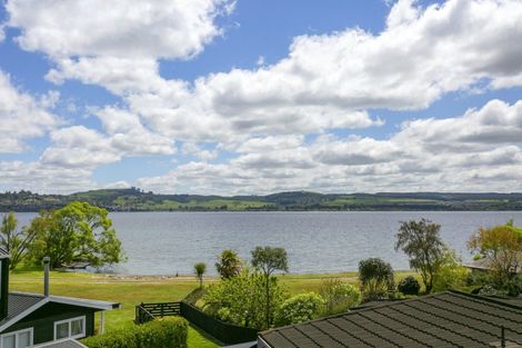 Photo of property in 71 Rainbow Drive, Rainbow Point, Taupo, 3330