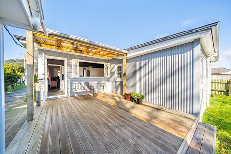 Photo of property in 22 Miro Street, Trentham, Upper Hutt, 5018