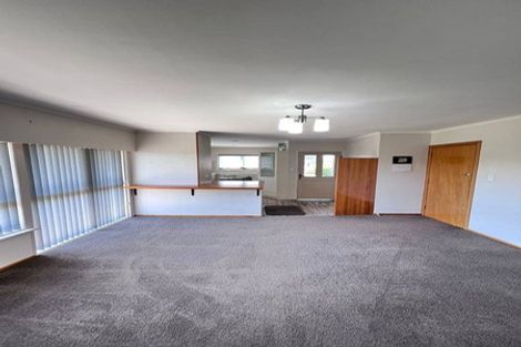 Photo of property in 31 Halberg Street, Papakura, 2110