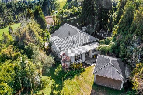 Photo of property in 150 Ackworth Road, Lepperton, New Plymouth, 4373
