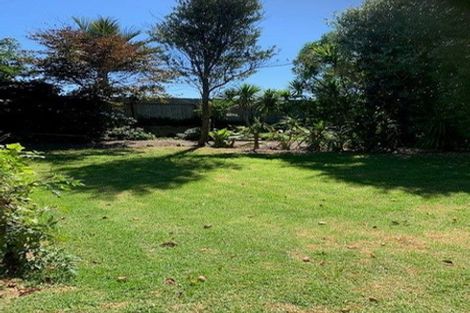 Photo of property in 21 Percival Road, Paraparaumu Beach, Paraparaumu, 5032